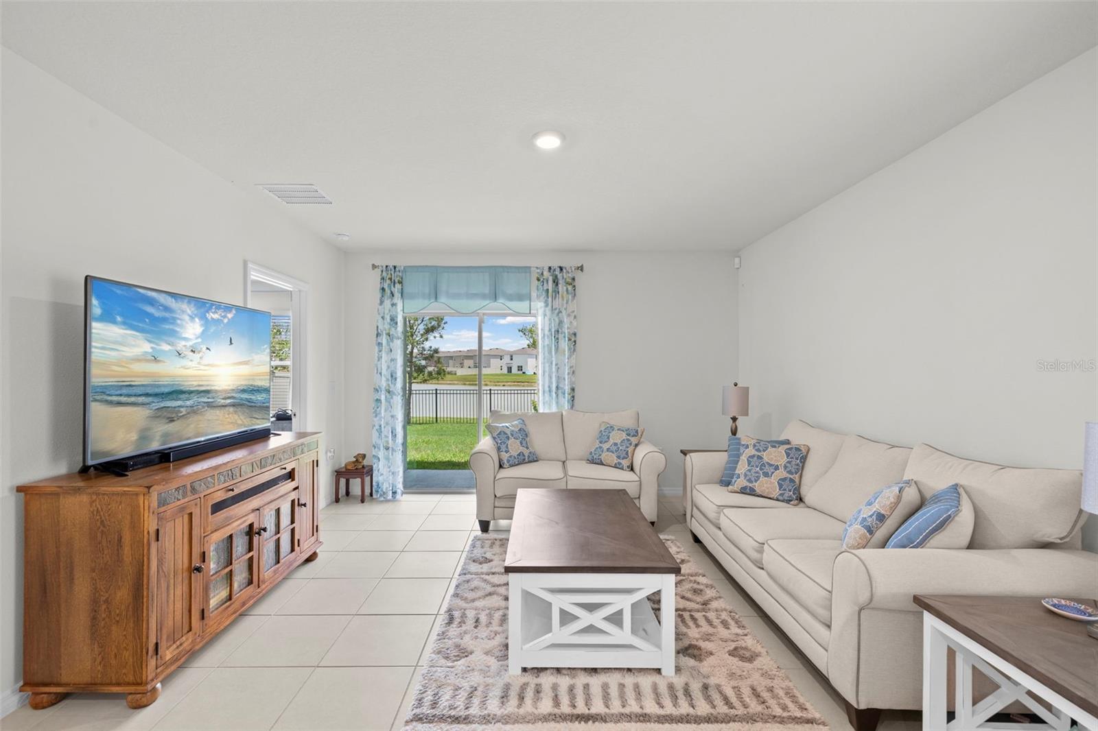 10914 PENNY GALE LOOP — photo 3