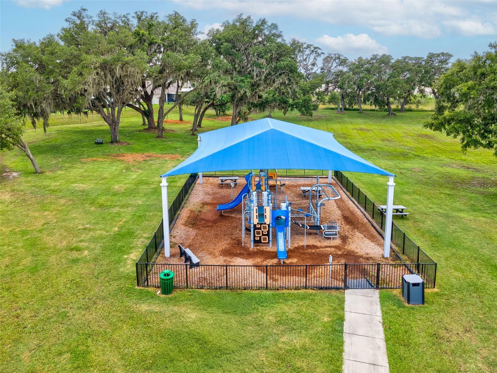 10914 PENNY GALE LOOP — photo 37