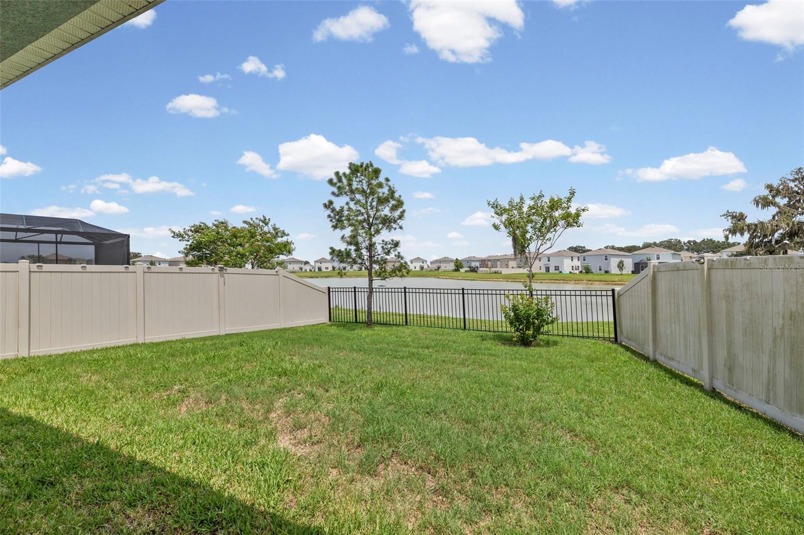10914 PENNY GALE LOOP — photo 23