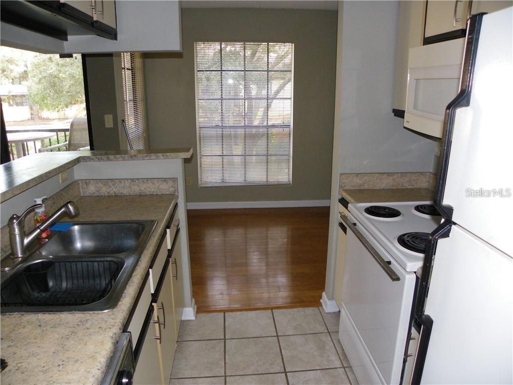8722 MALLARD RESERVE DR #204 — photo 7