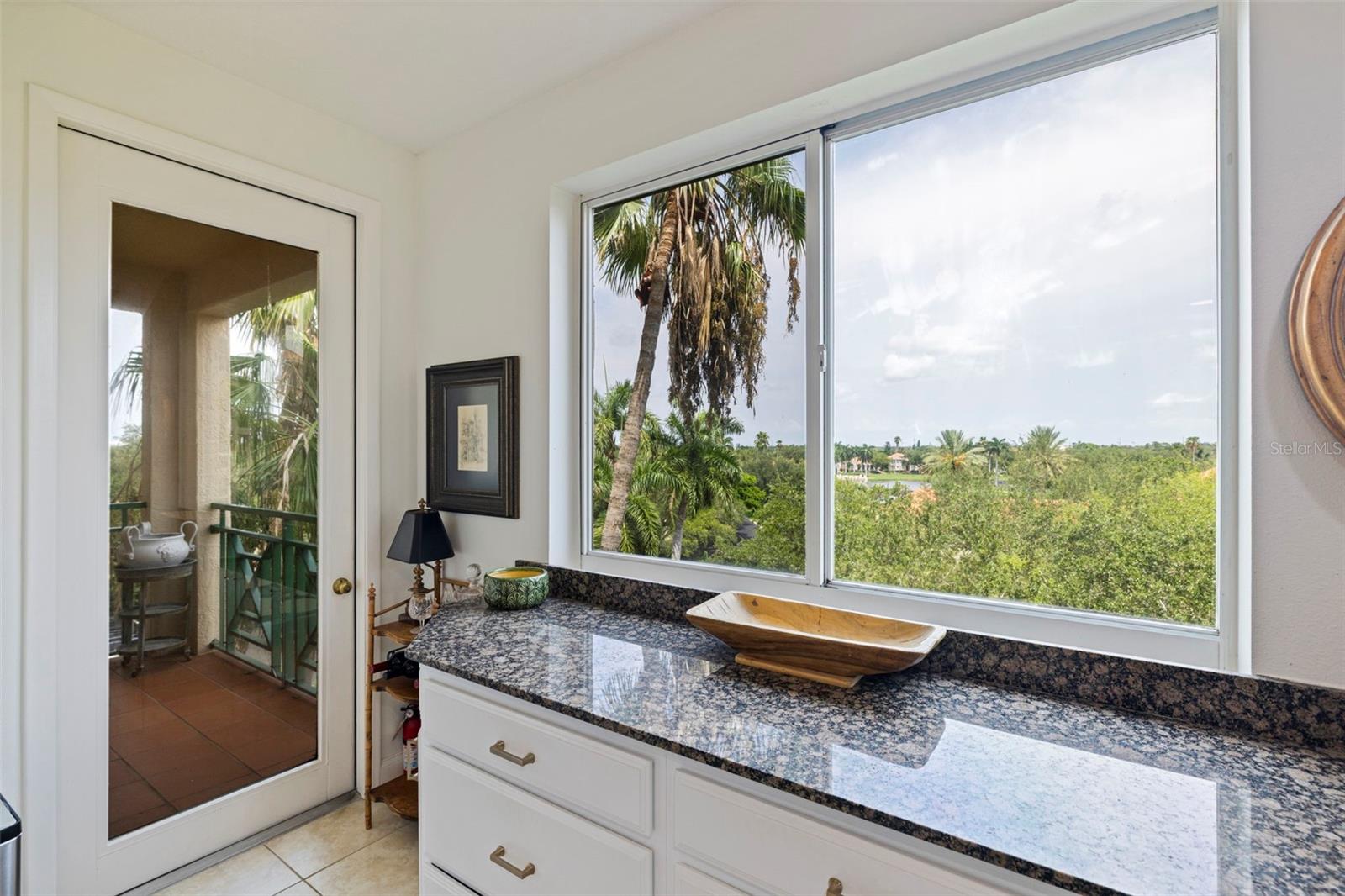 4737 DOLPHIN CAY LN S #401 — photo 12