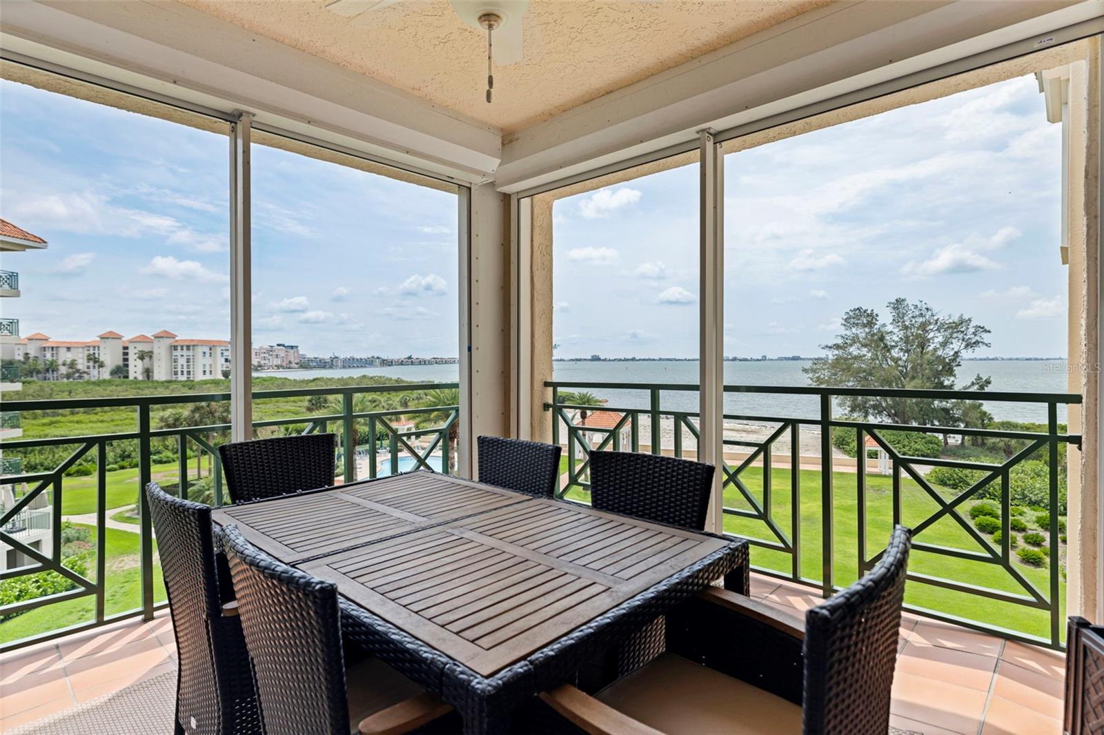 4737 DOLPHIN CAY LN S #401 — photo 4