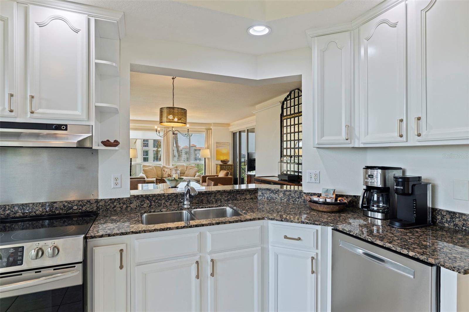 4737 DOLPHIN CAY LN S #401 — photo 8