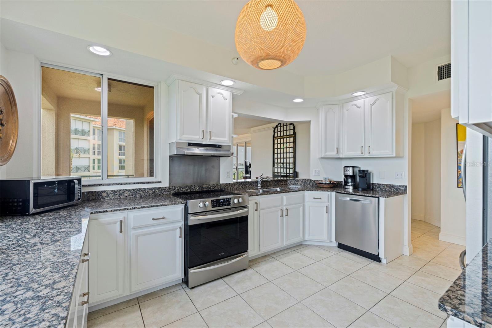 4737 DOLPHIN CAY LN S #401 — photo 7
