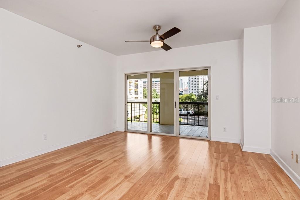 1002 S HARBOUR ISLAND BLVD #1101 — photo 8