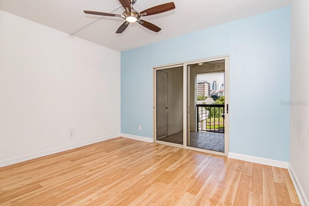 1002 S HARBOUR ISLAND BLVD #1101 — photo 30