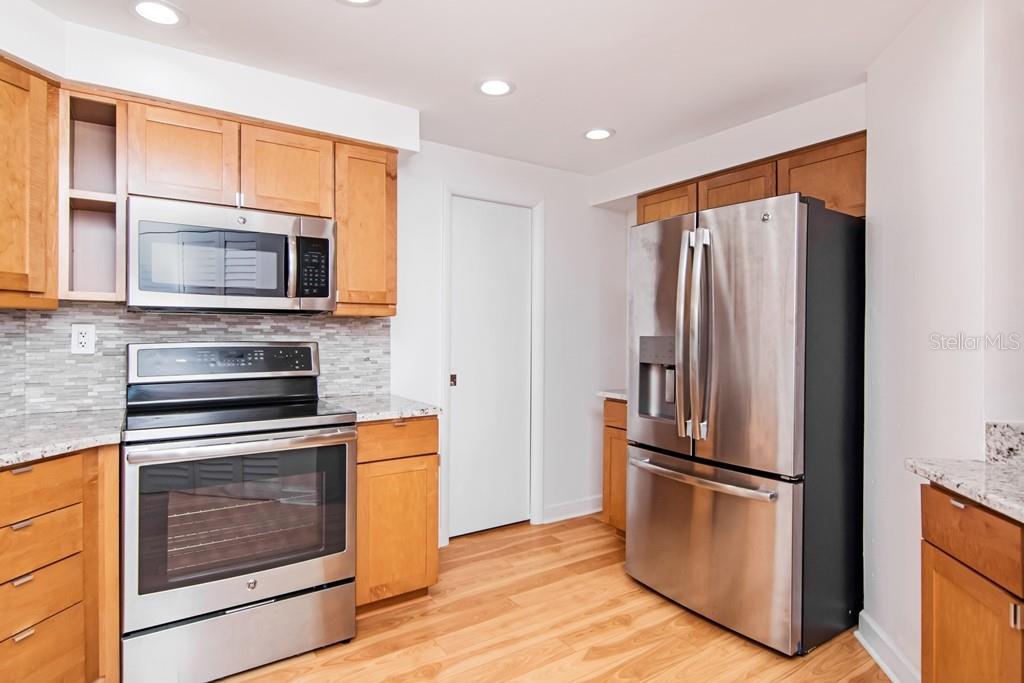 1002 S HARBOUR ISLAND BLVD #1101 — photo 18