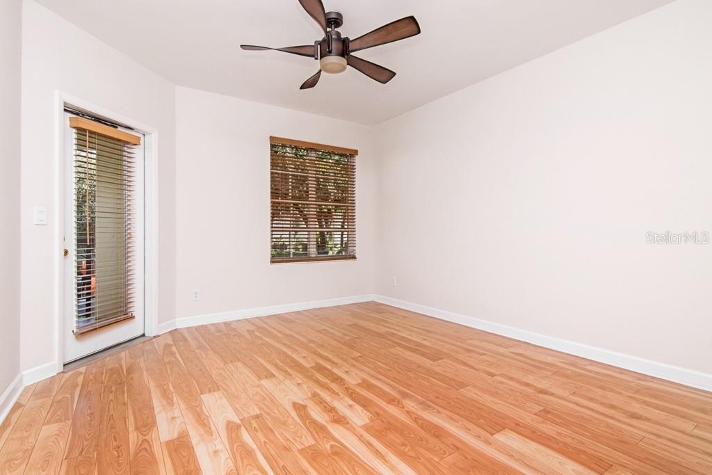 1002 S HARBOUR ISLAND BLVD #1101 — photo 23