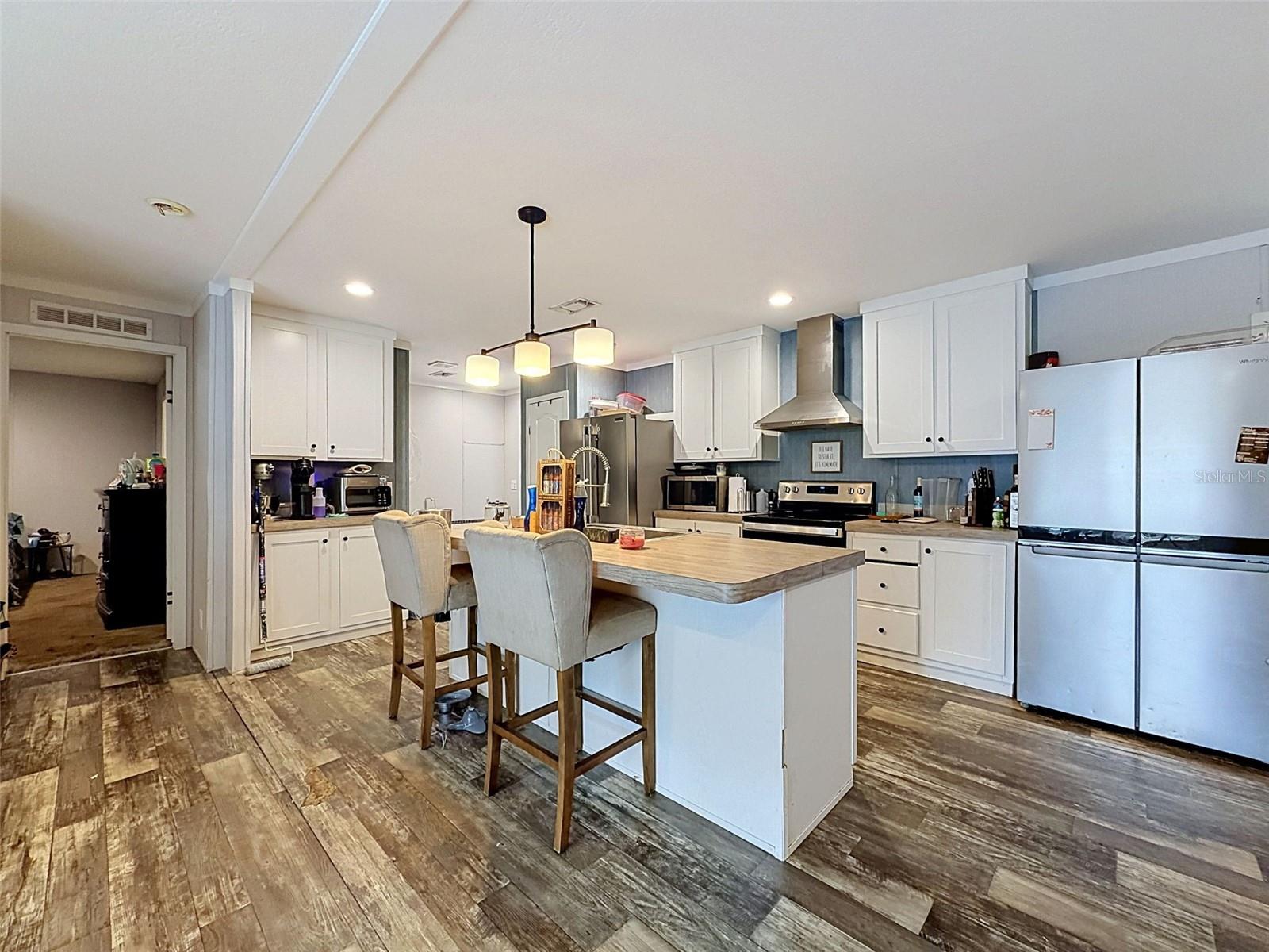 17721 DRAYTON ST — photo 13