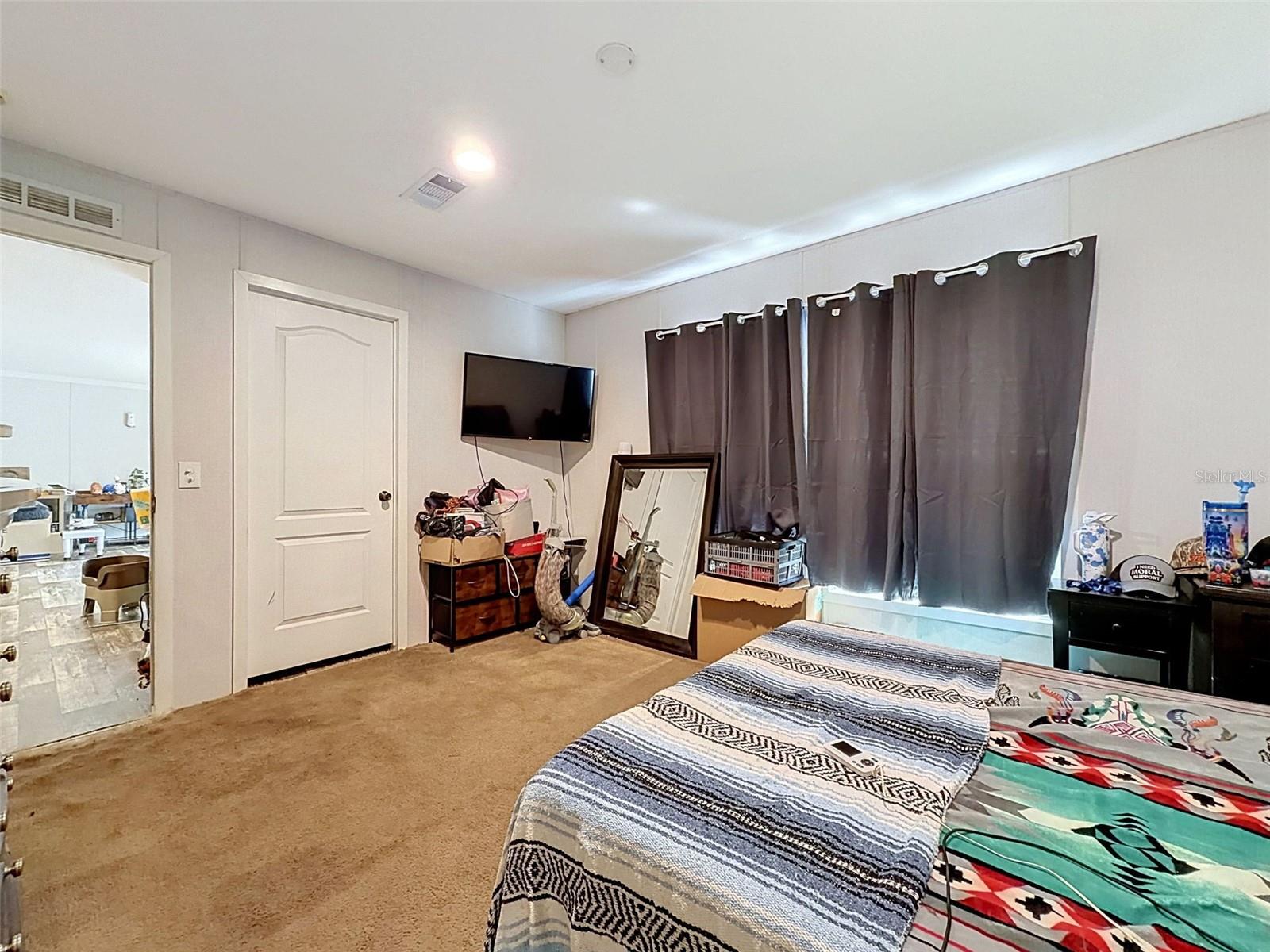 17721 DRAYTON ST — photo 35