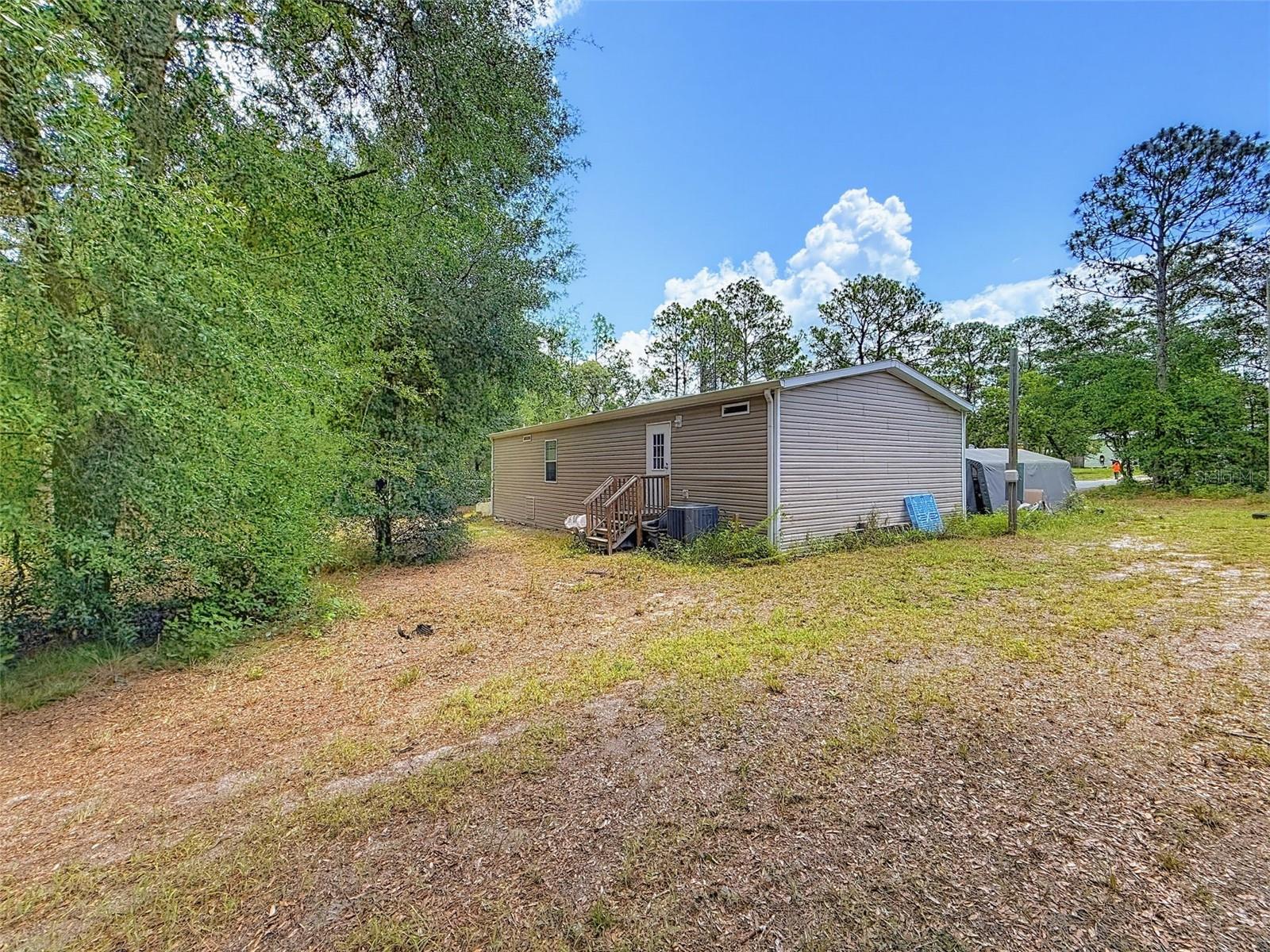 17721 DRAYTON ST — photo 42