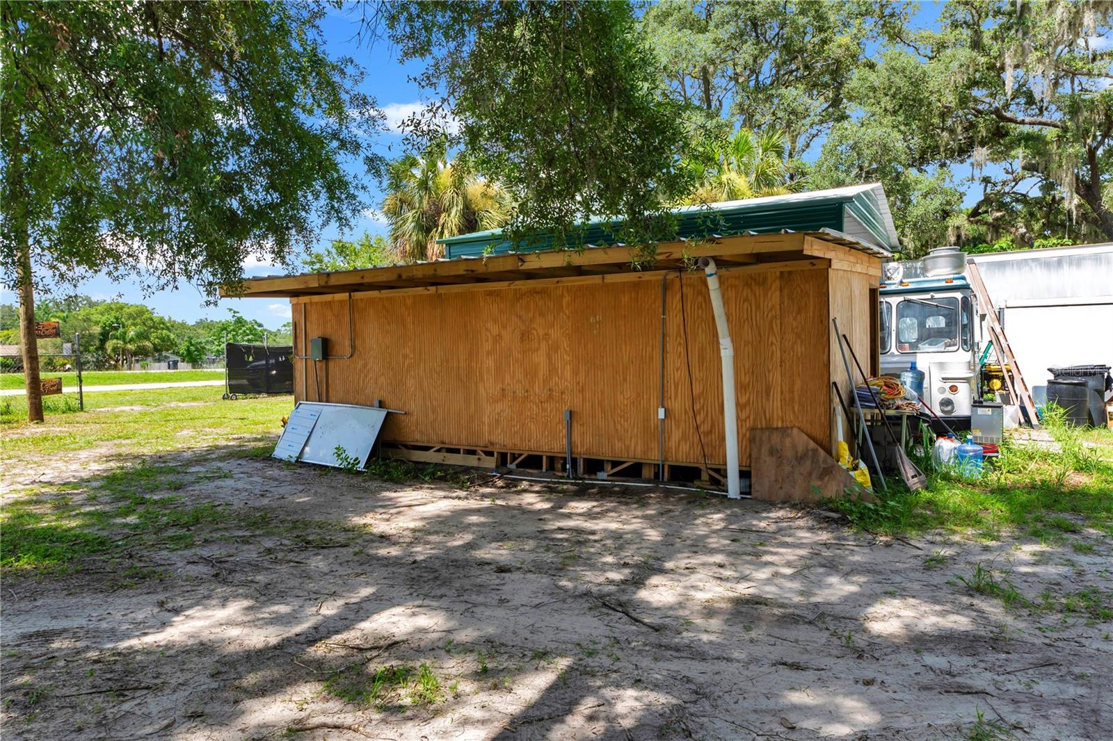 9922 ROCKHILL RD — photo 43