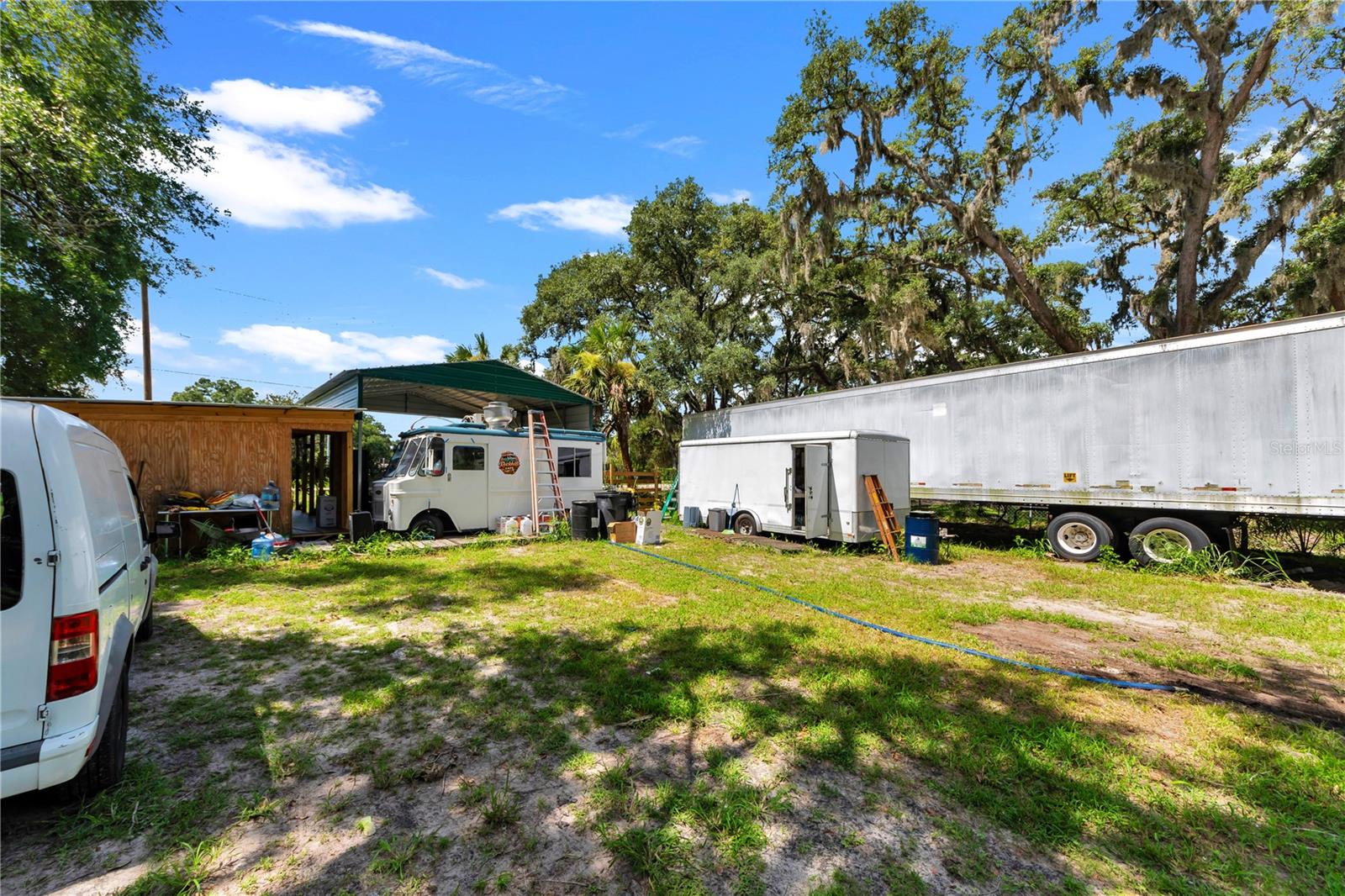 9922 ROCKHILL RD — photo 42