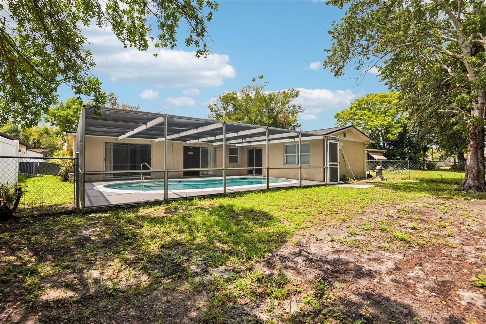 7303 HEATH DR — photo 27