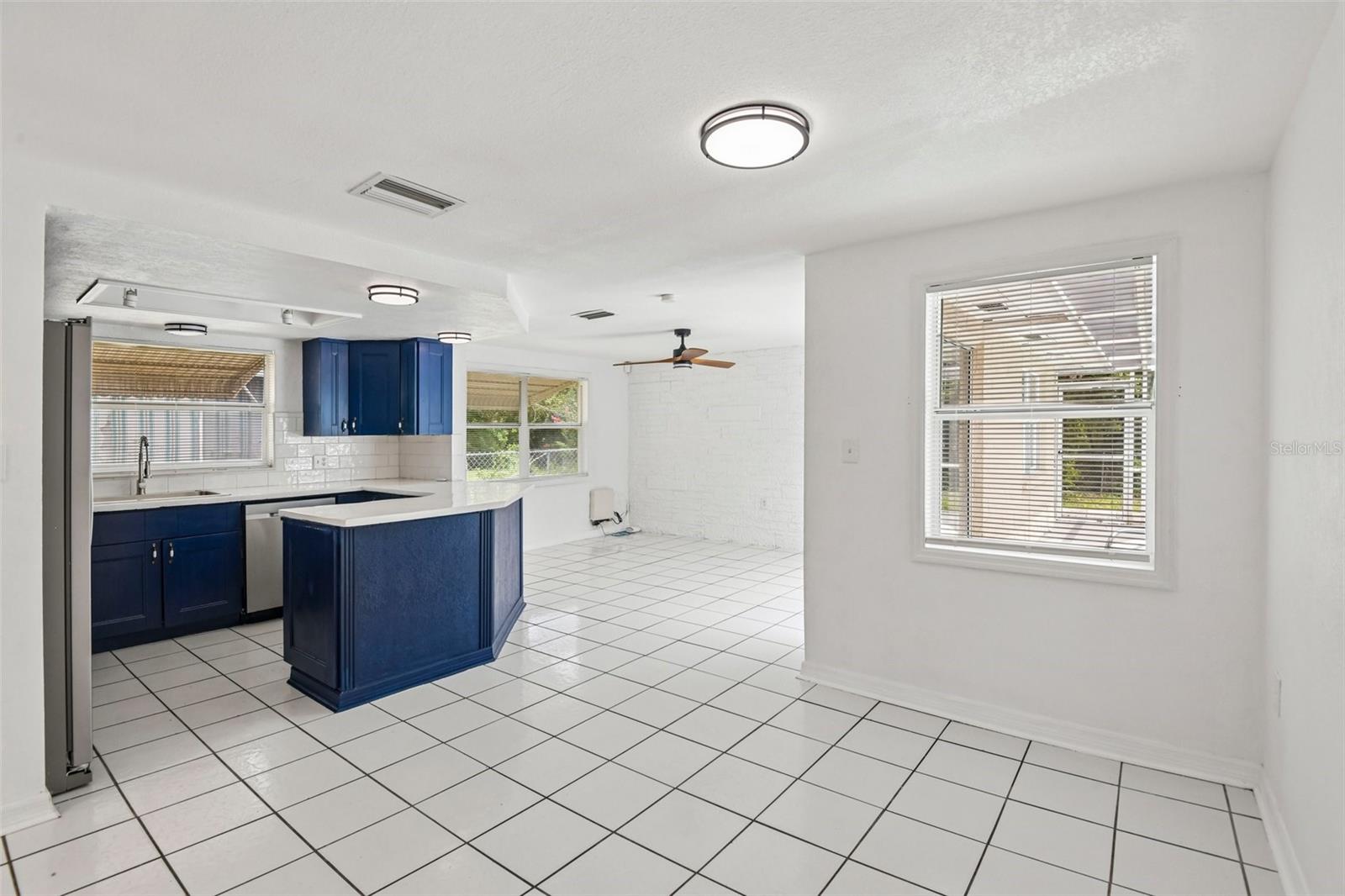 7303 HEATH DR — photo 12