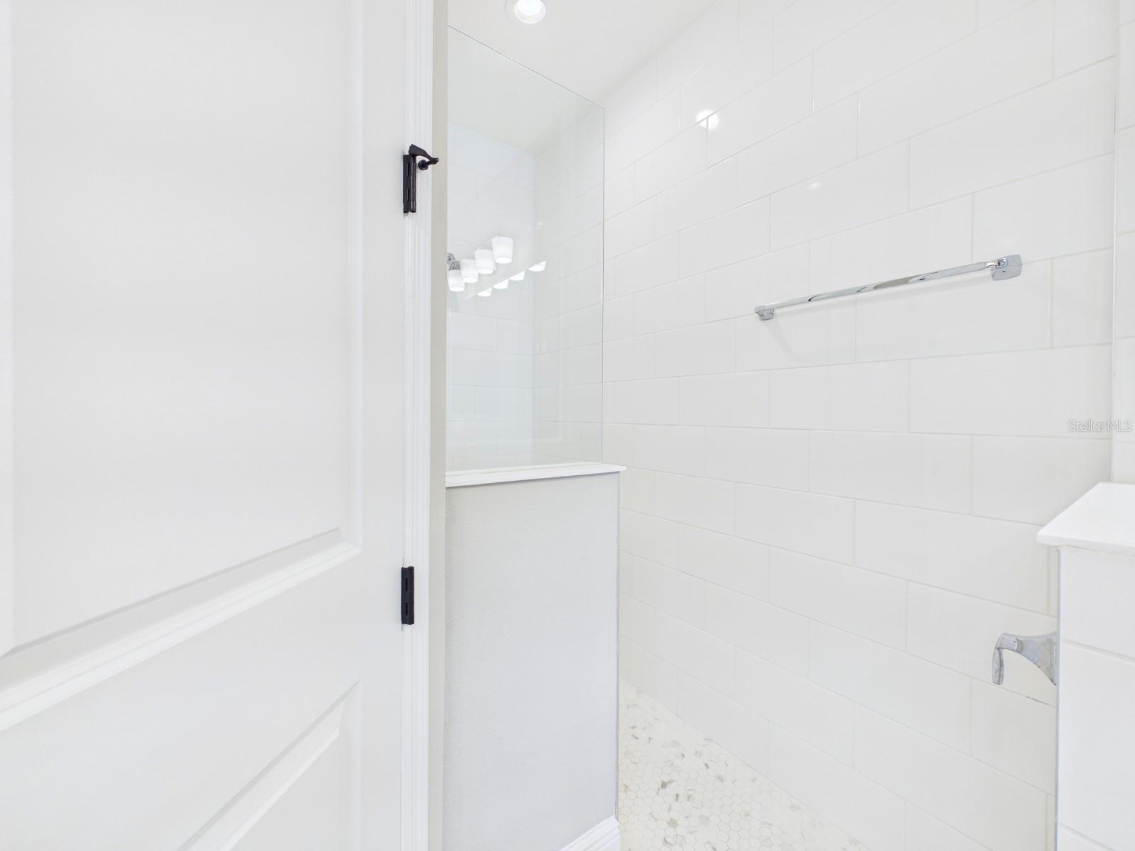 10012 LAKE WALES CIR — photo 77