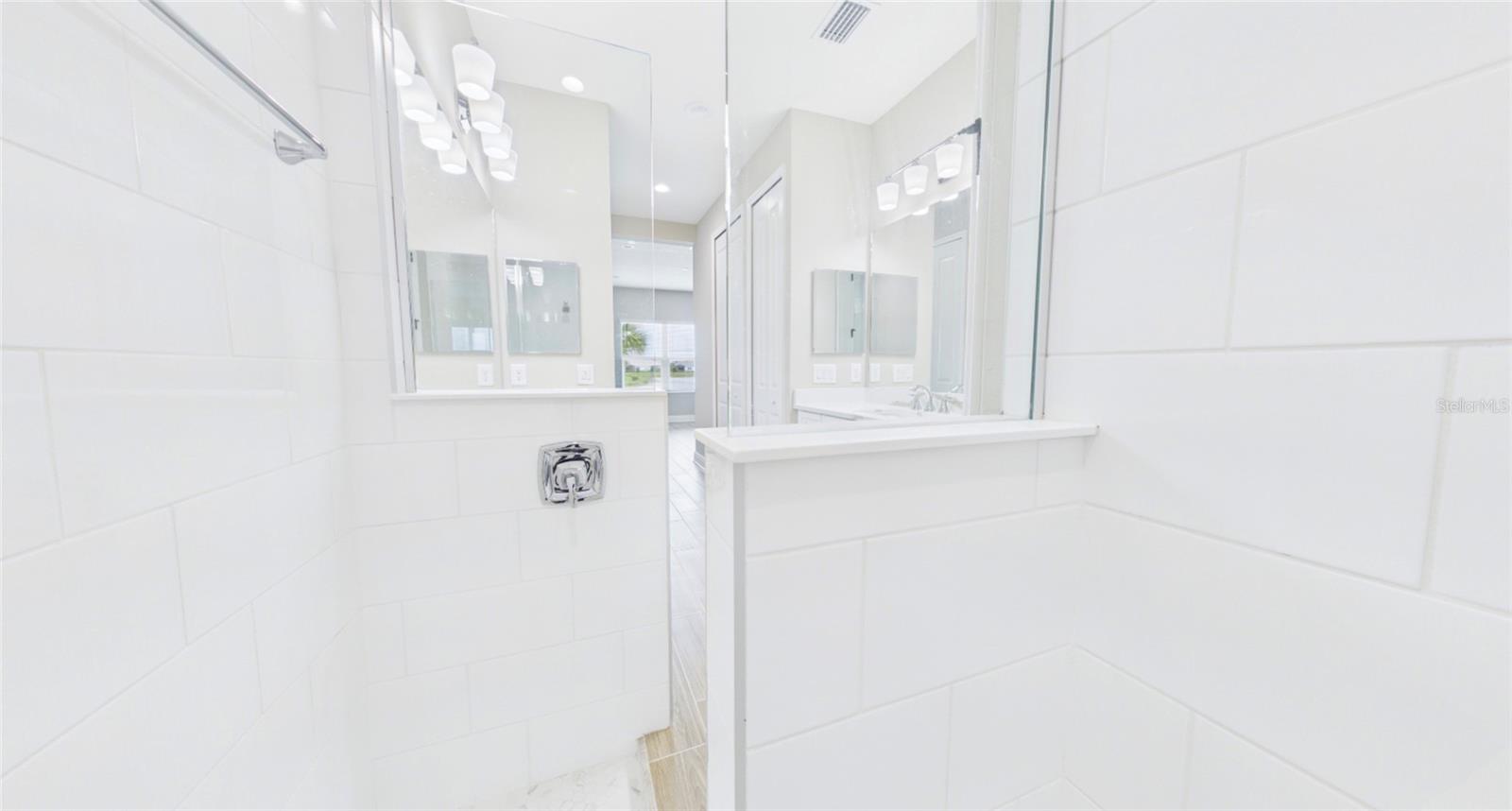 10012 LAKE WALES CIR — photo 79