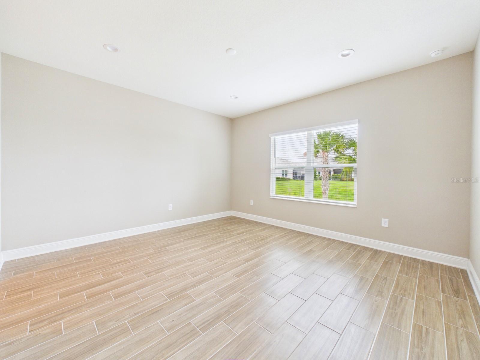 10012 LAKE WALES CIR — photo 65