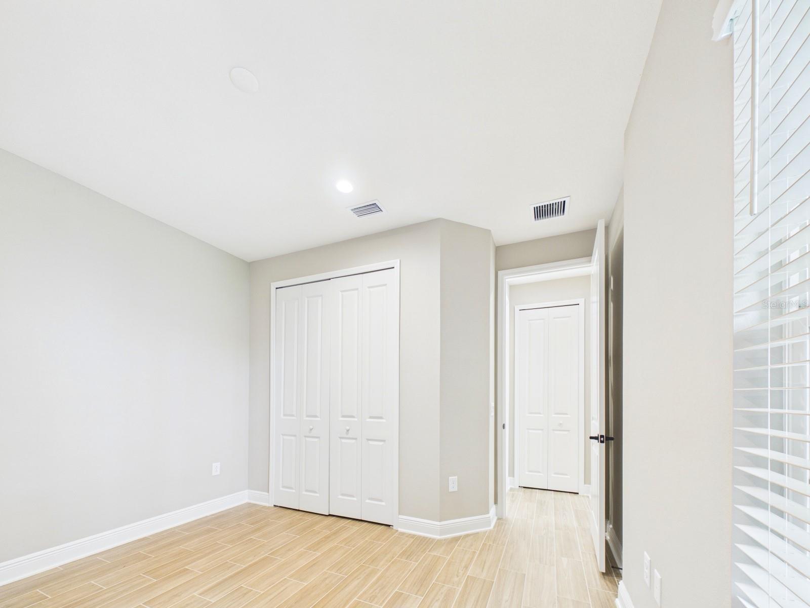 10012 LAKE WALES CIR — photo 25