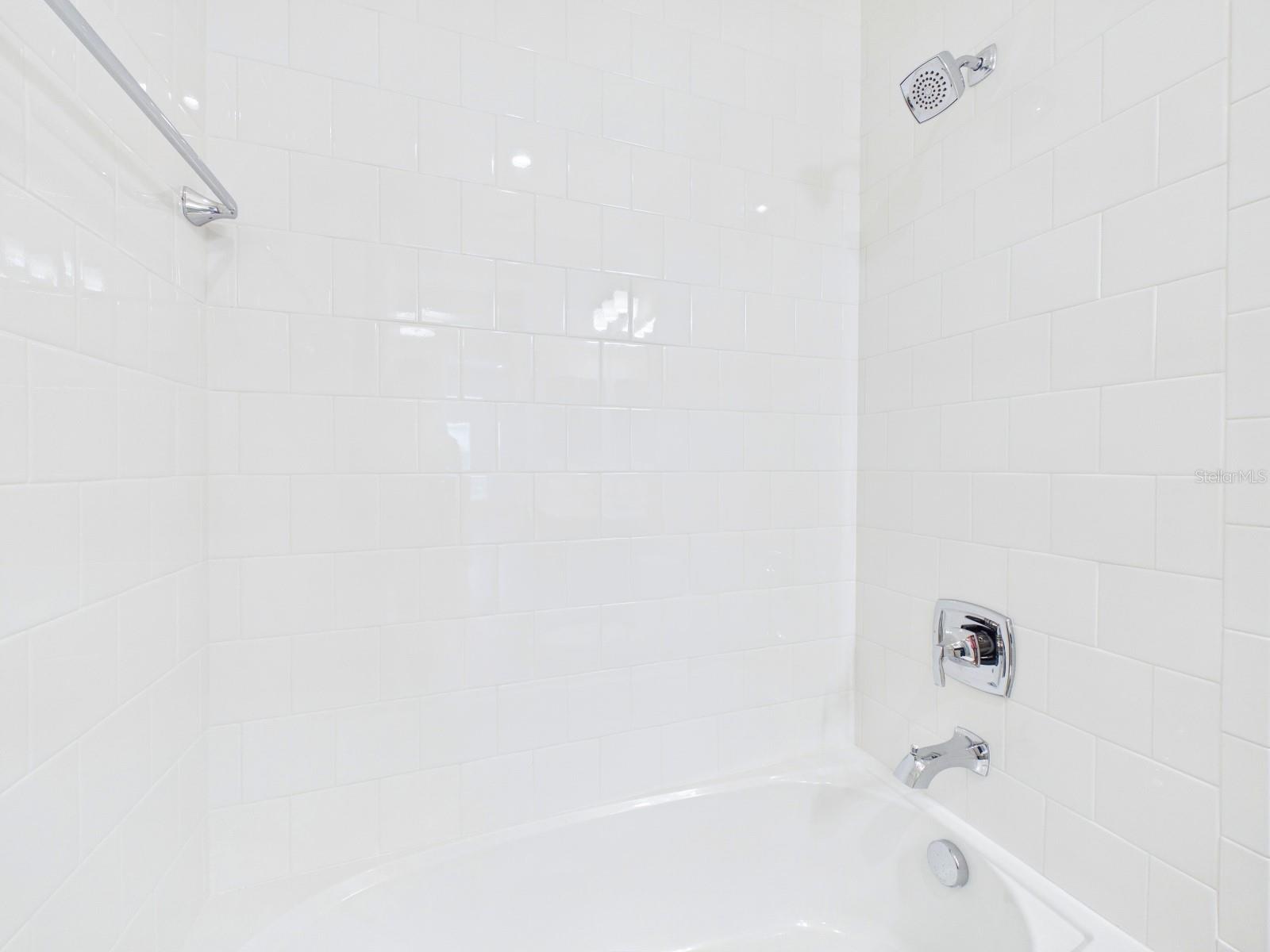 10012 LAKE WALES CIR — photo 18