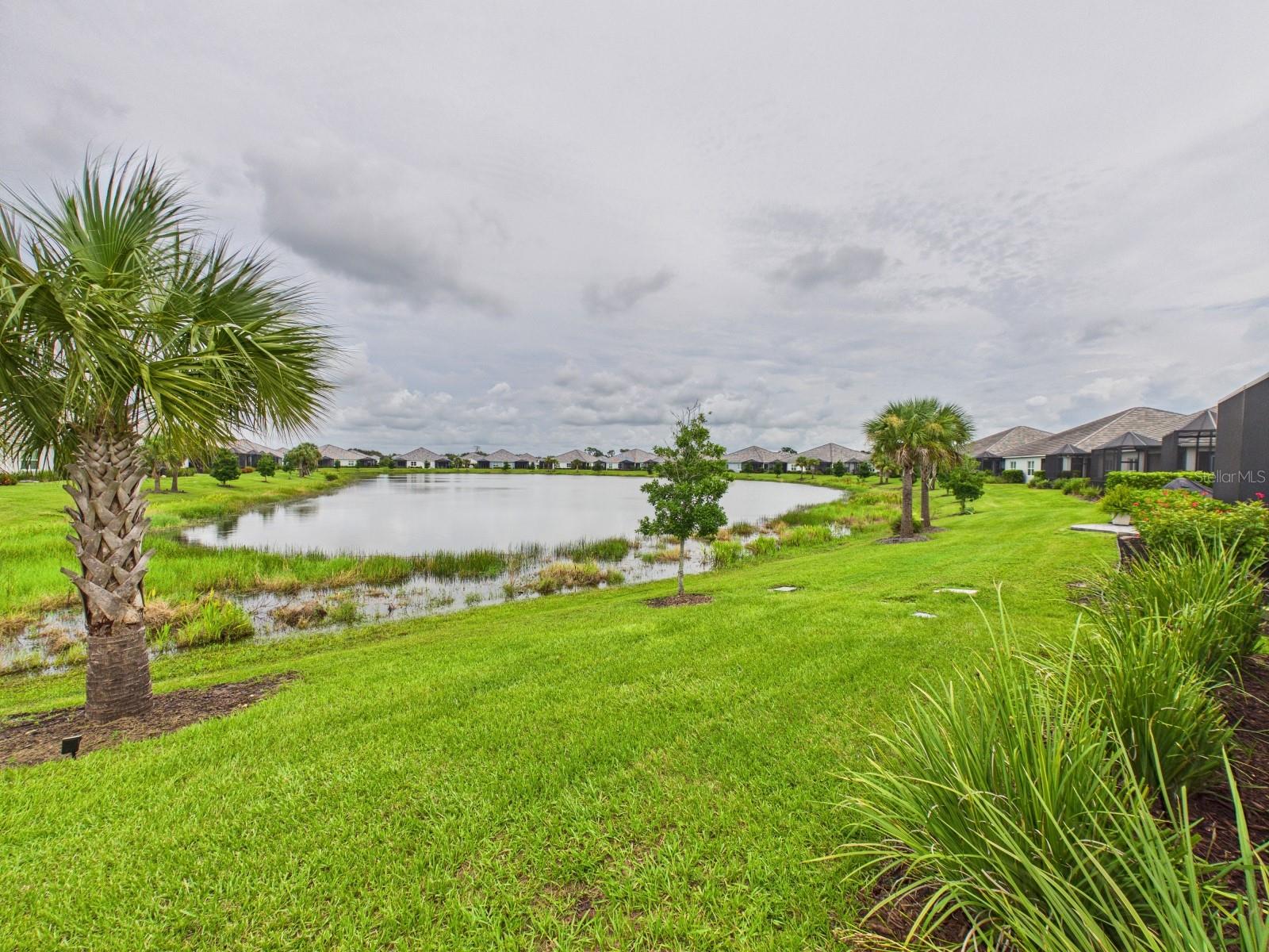 10012 LAKE WALES CIR — photo 64
