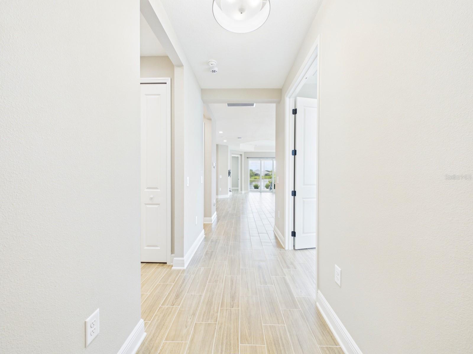 10012 LAKE WALES CIR — photo 10