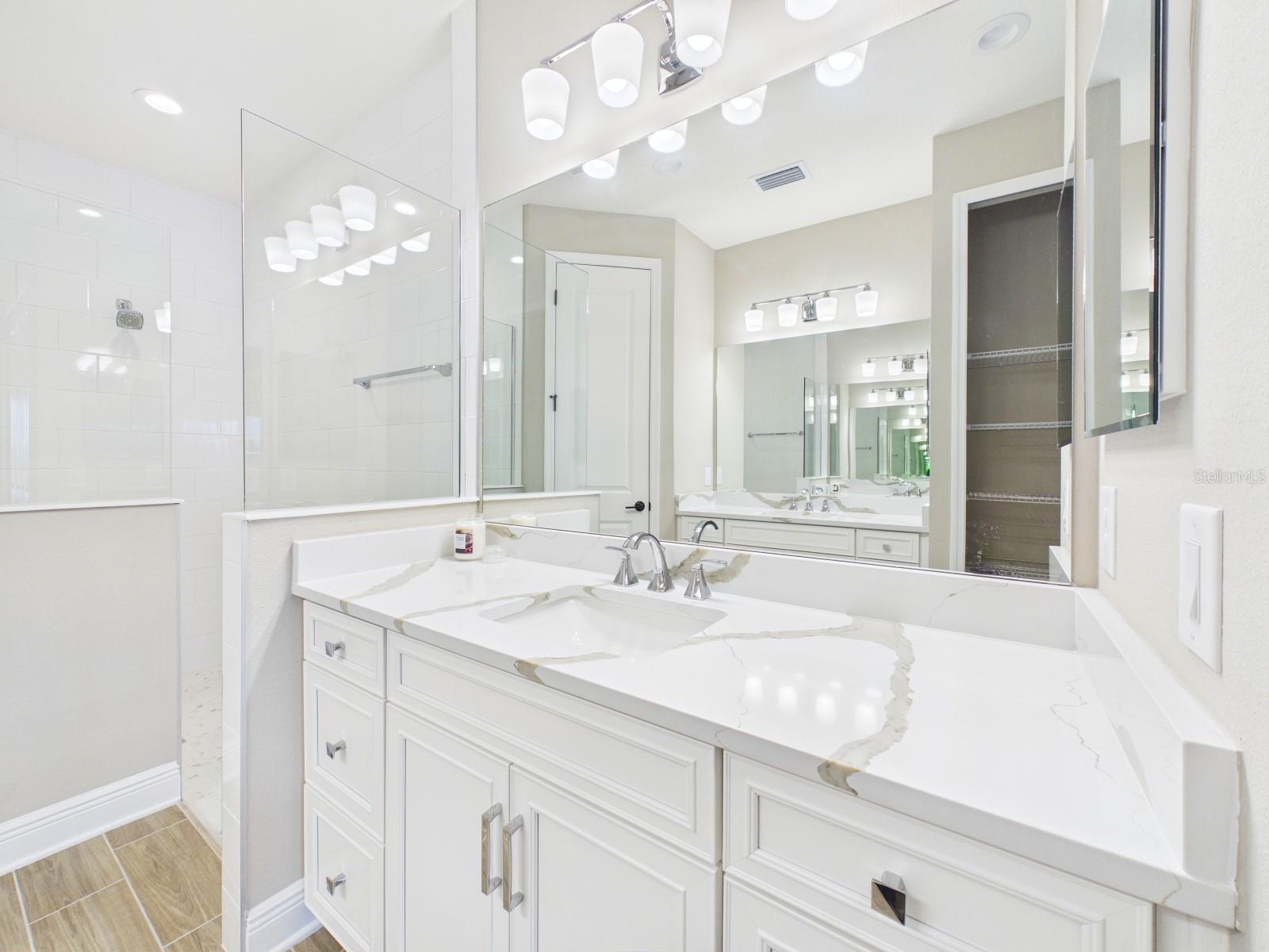 10012 LAKE WALES CIR — photo 76