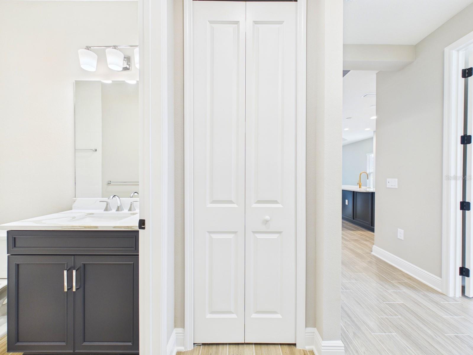 10012 LAKE WALES CIR — photo 21