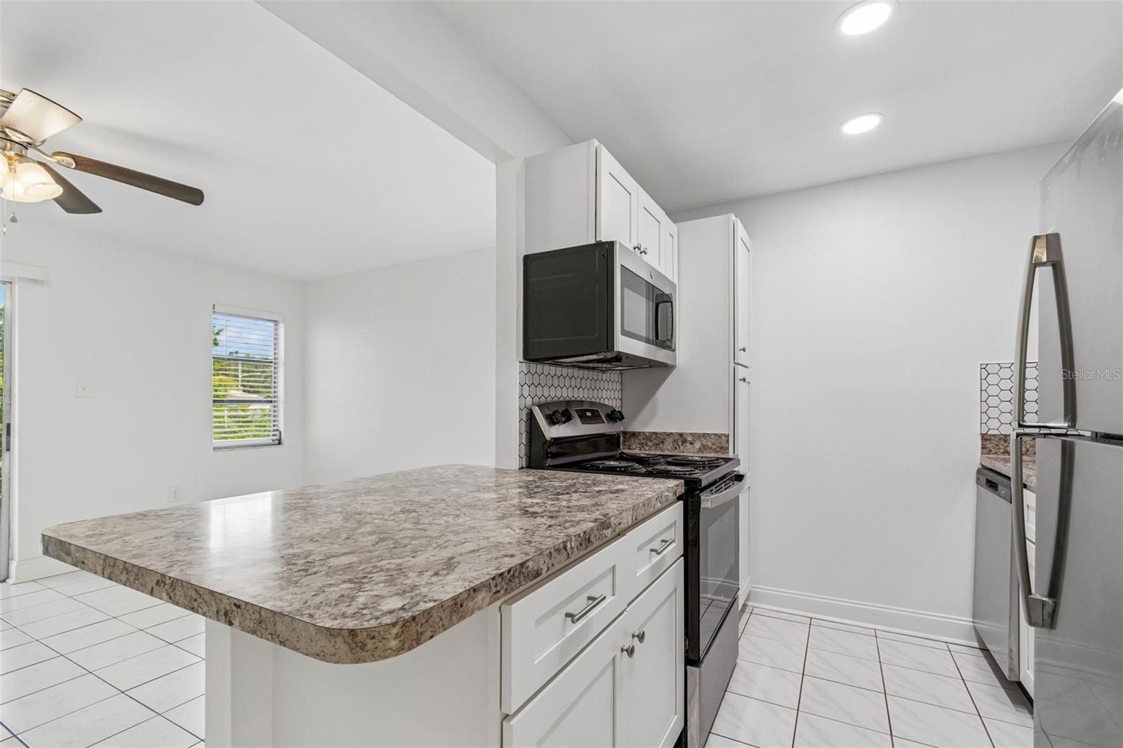 237 S MCMULLEN BOOTH RD #51 — photo 8