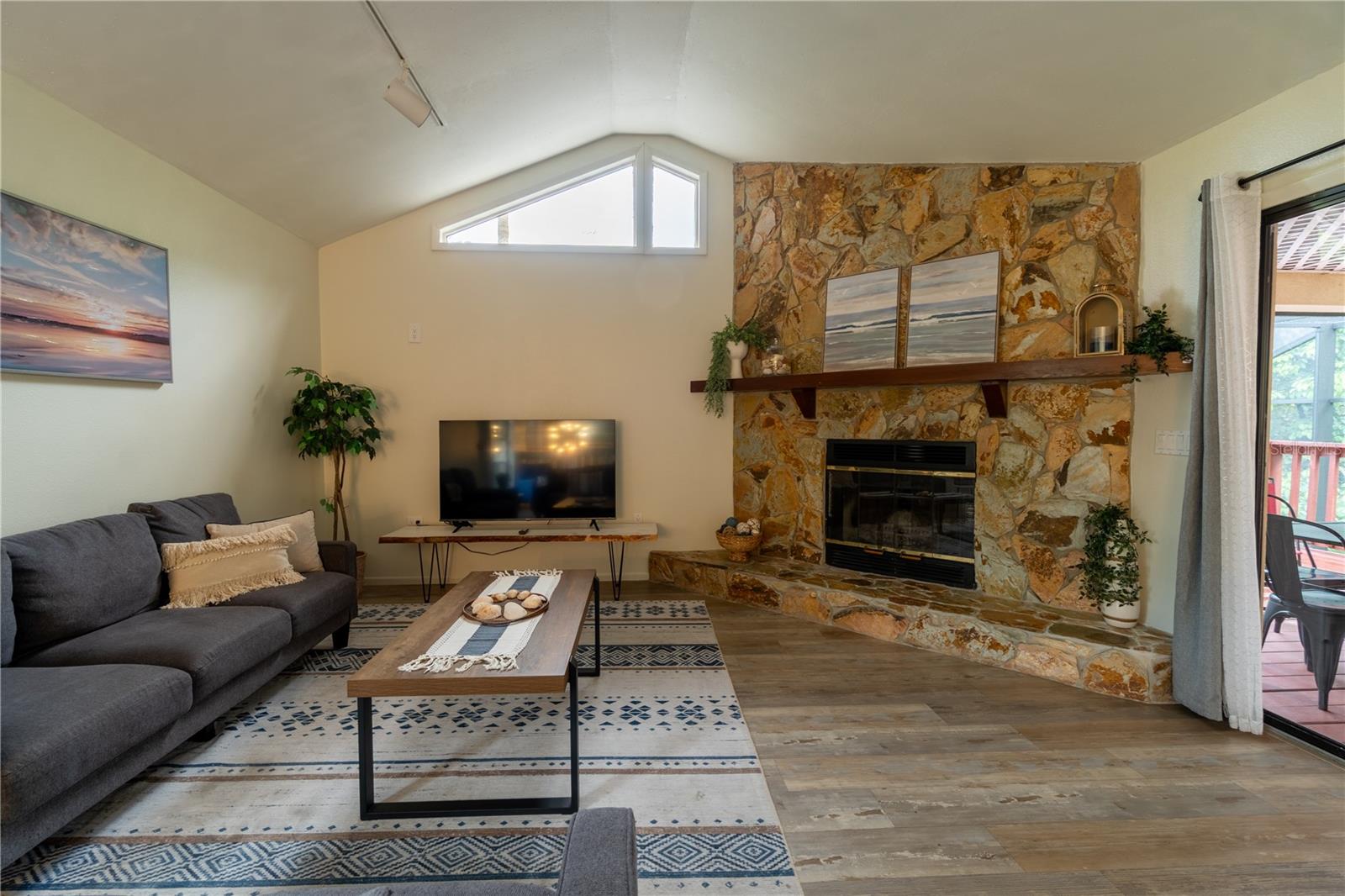 4003 BAYSIDE CT — photo 37