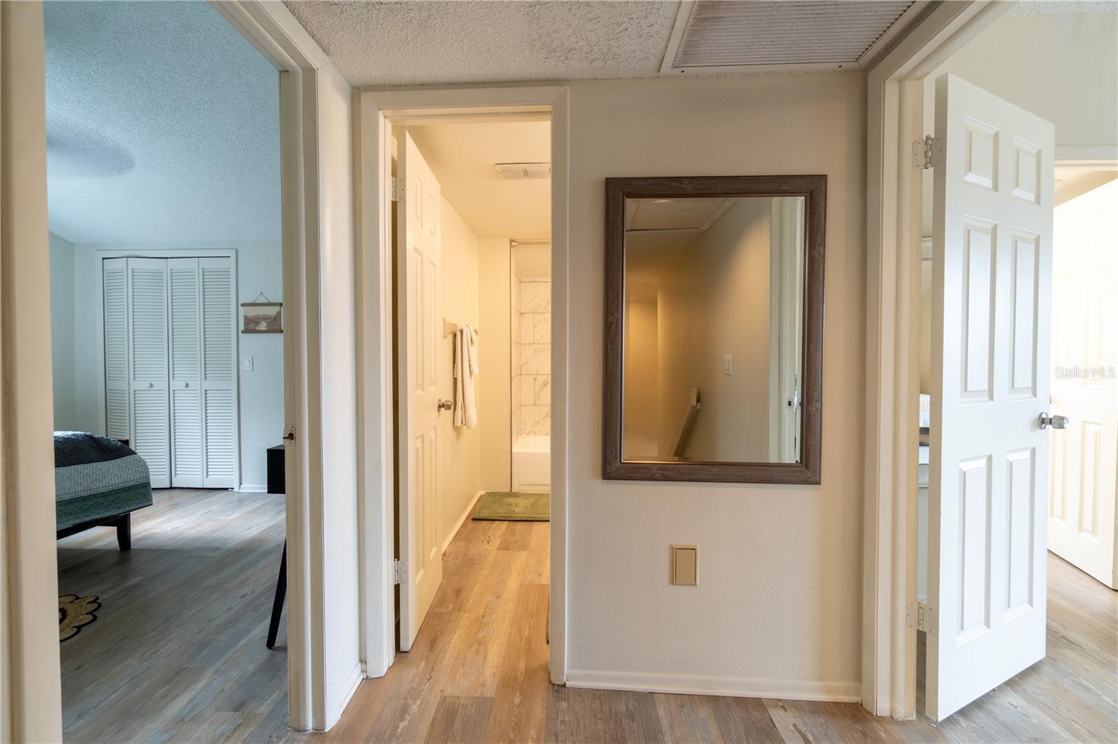 4003 BAYSIDE CT — photo 40