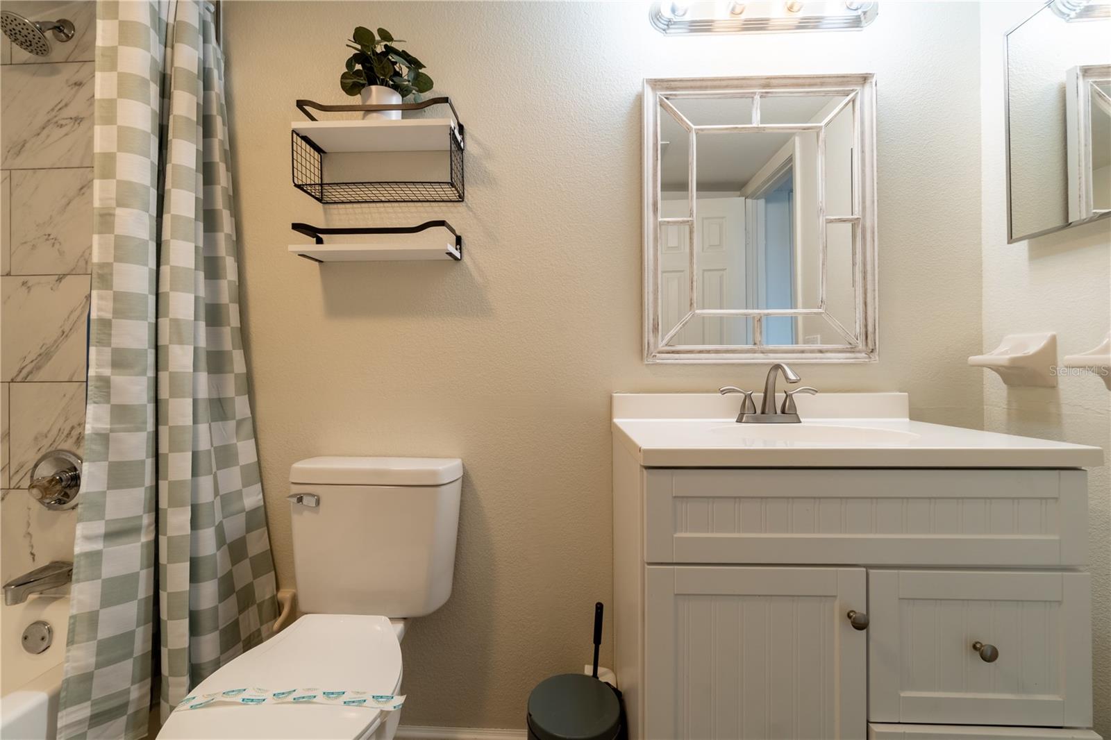 4003 BAYSIDE CT — photo 42