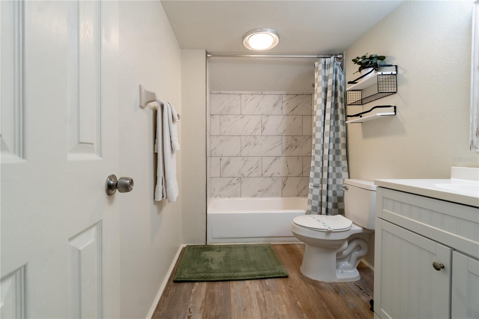 4003 BAYSIDE CT — photo 41
