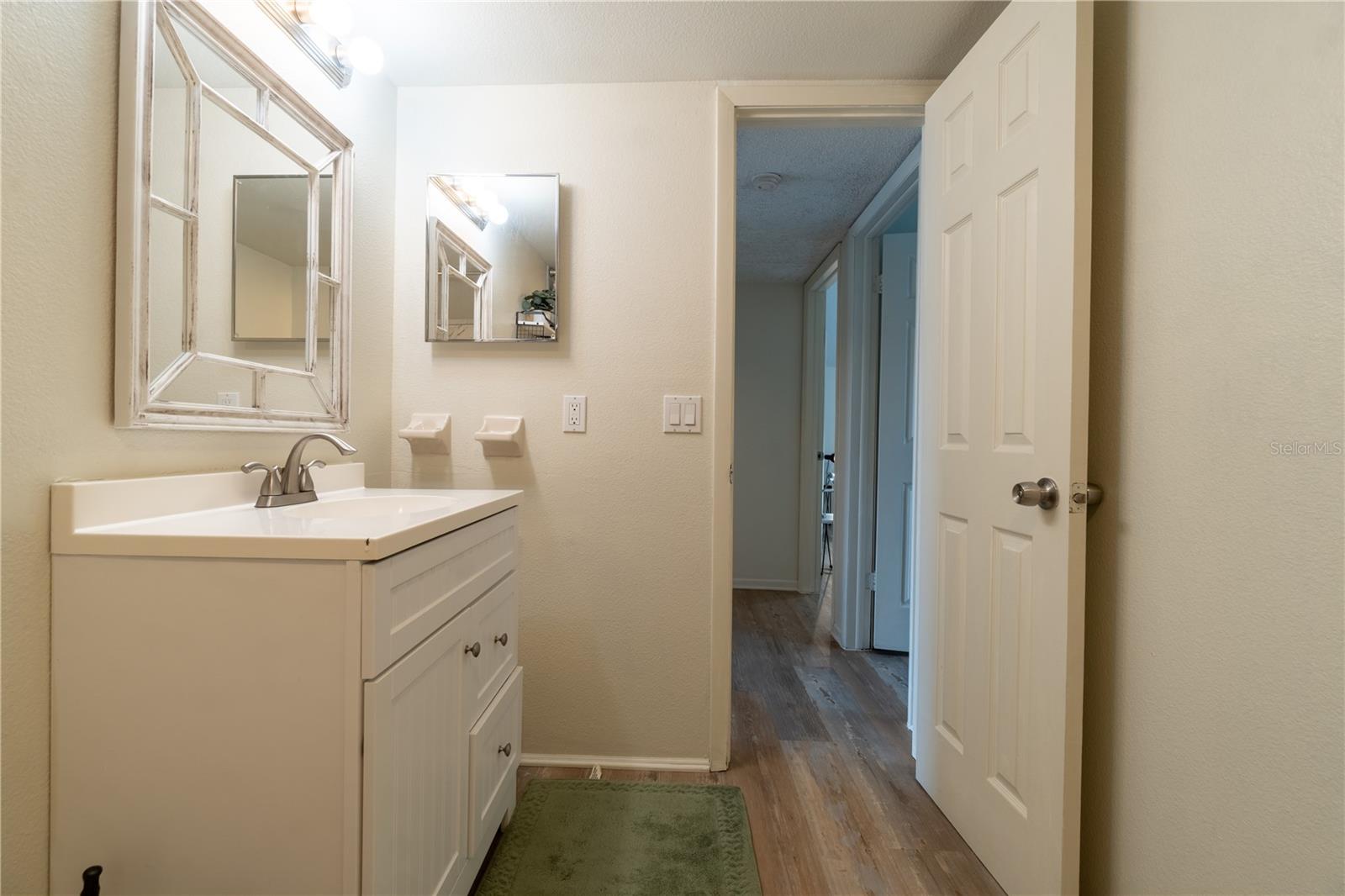 4003 BAYSIDE CT — photo 43
