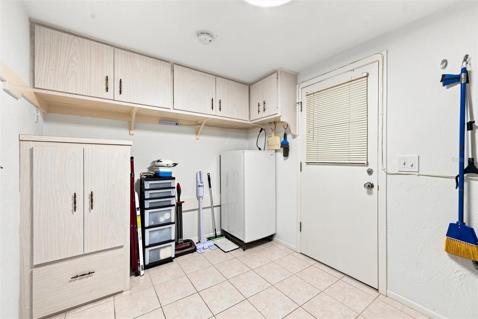 3626 MEDFORD LN #1537 — photo 36