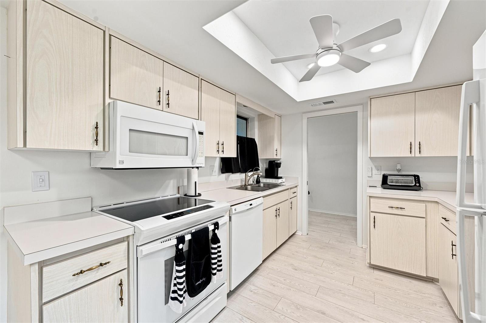3626 MEDFORD LN #1537 — photo 32