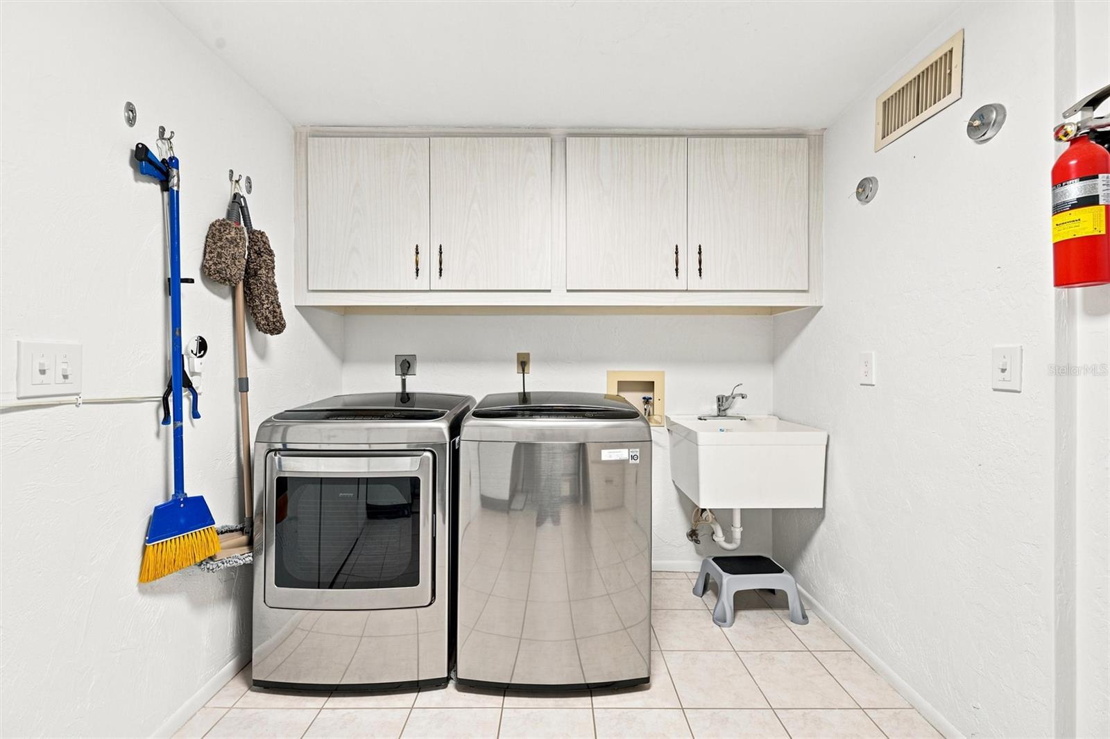 3626 MEDFORD LN #1537 — photo 37