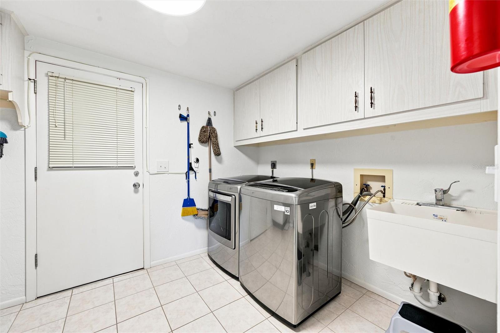 3626 MEDFORD LN #1537 — photo 35