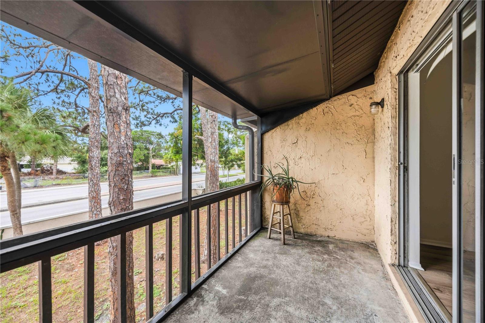2752 HIDDEN LAKE BLVD #C — photo 25