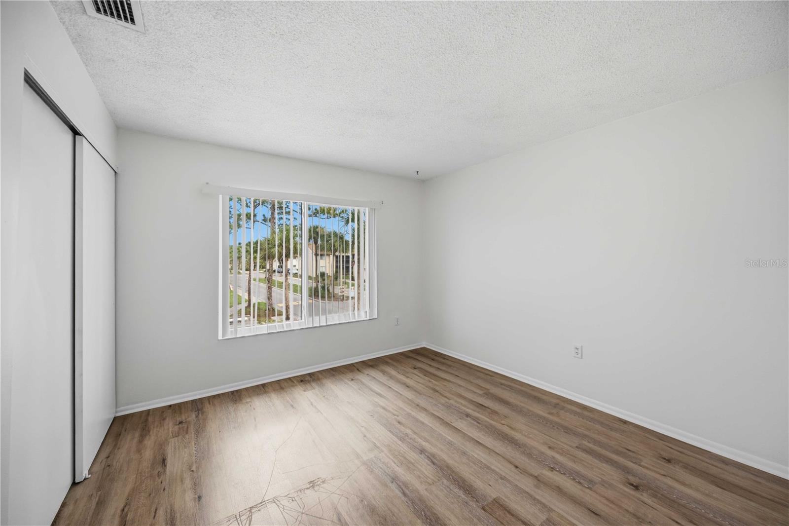 2752 HIDDEN LAKE BLVD #C — photo 15