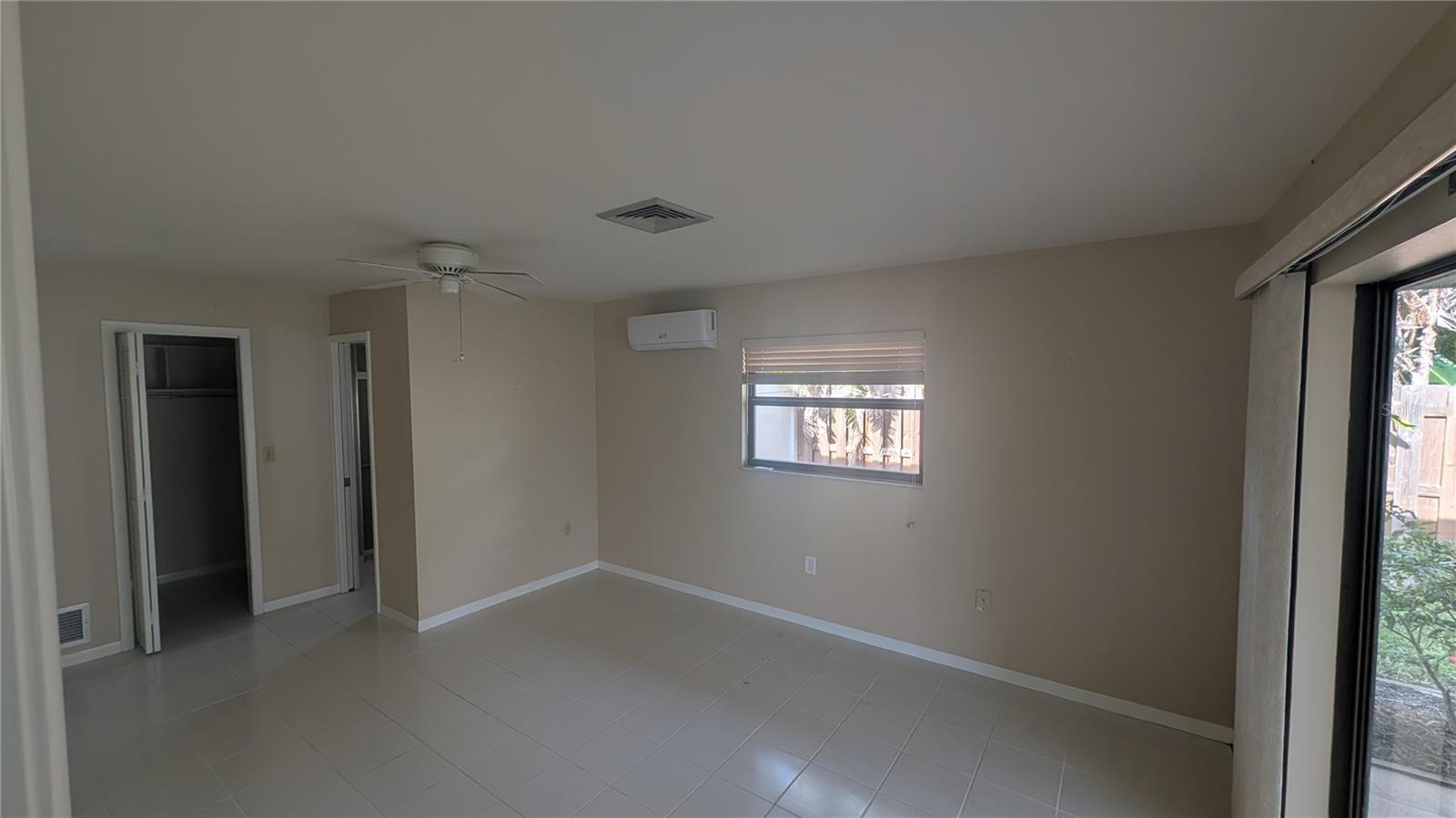 3720 PIN OAKS ST — photo 5