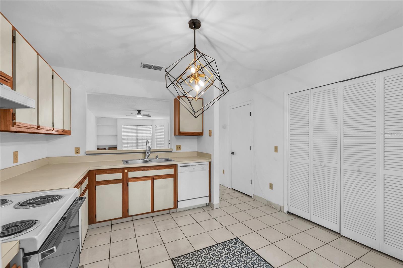 5100 BURCHETTE RD #1004 — photo 9