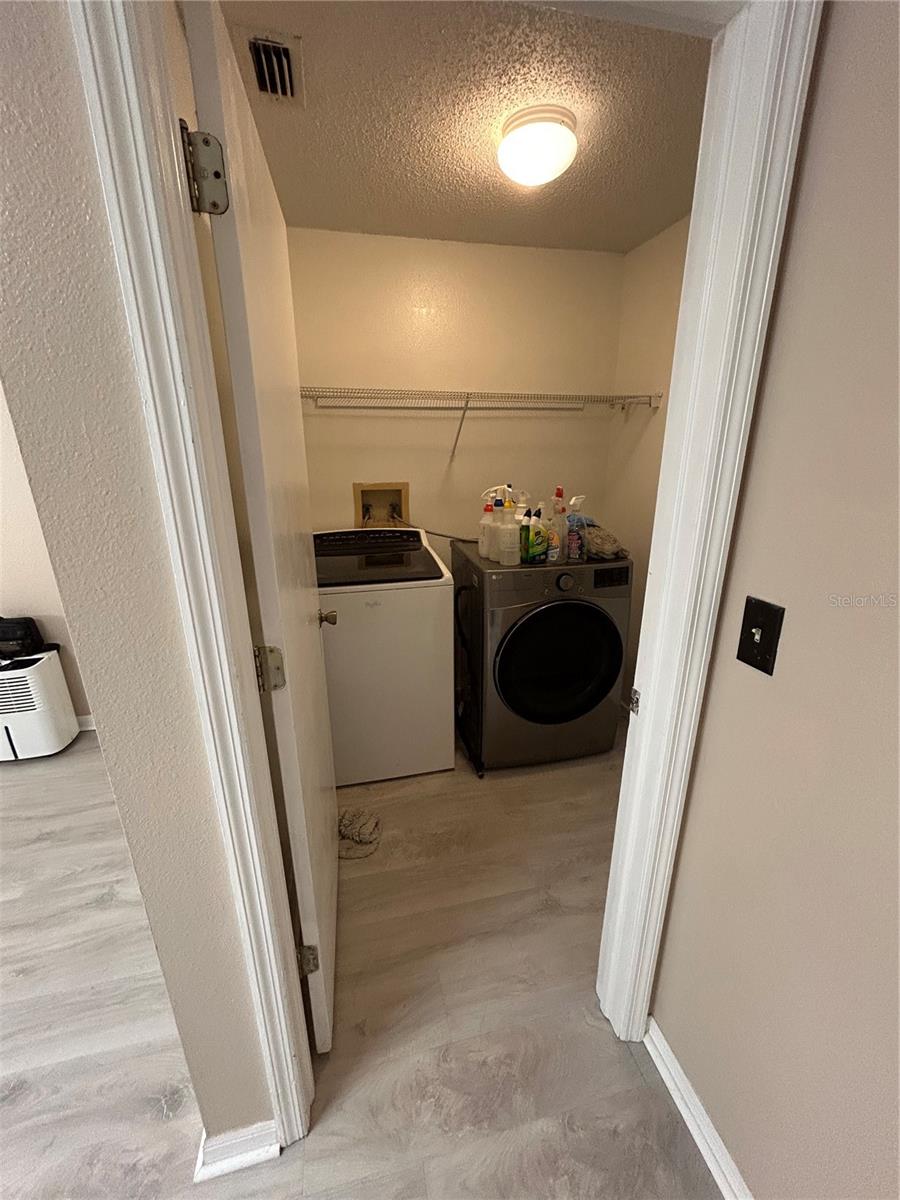 2410 CHOBEE CT — photo 4