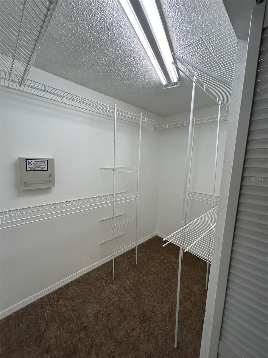 2410 CHOBEE CT — photo 8