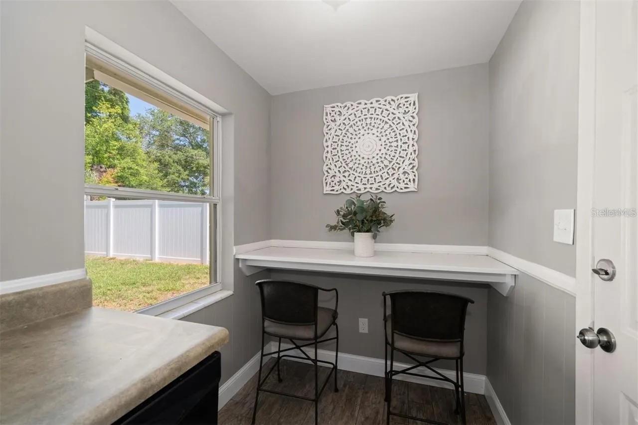 2132 ISABELLE ST — photo 3