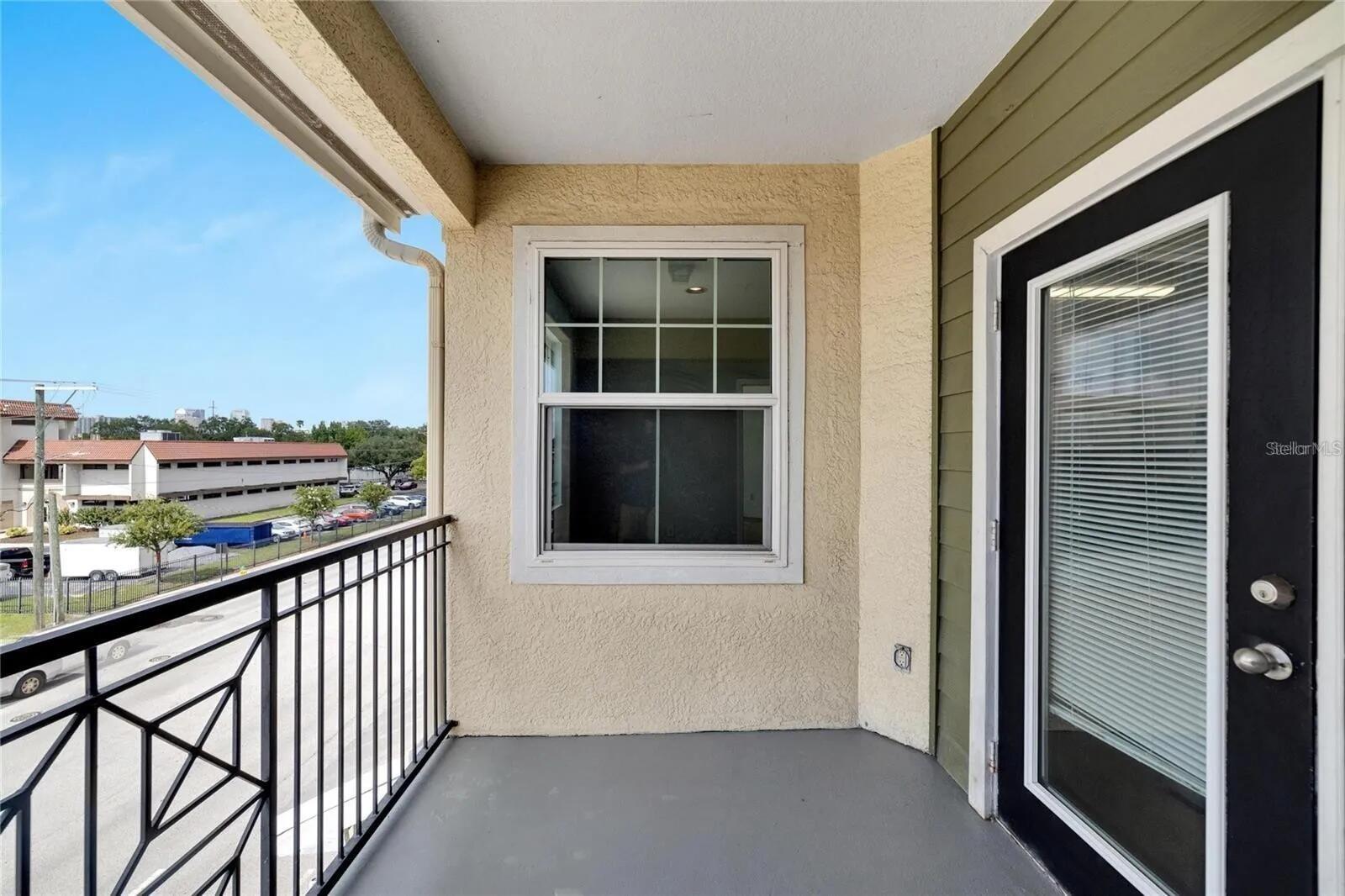 2010 E PALM AVE #14316 — photo 21