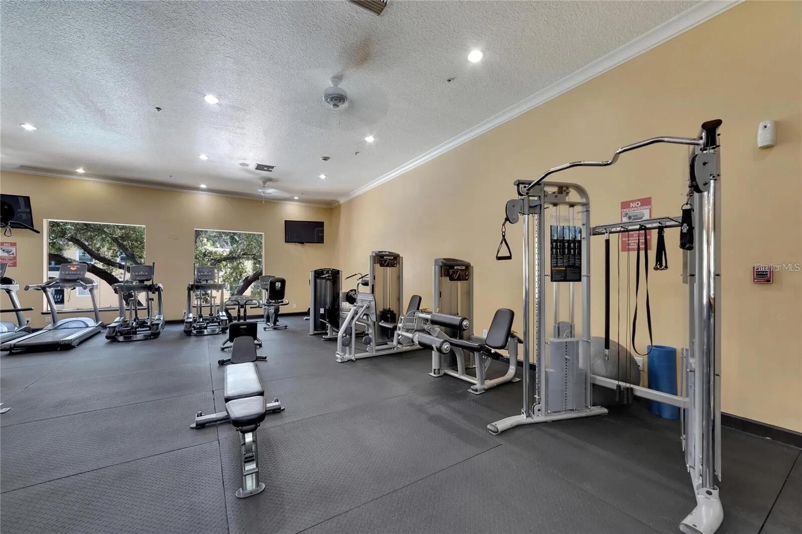 2010 E PALM AVE #14316 — photo 37