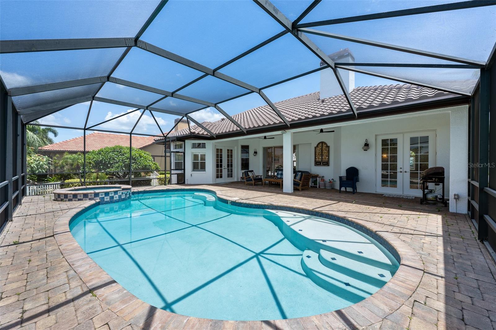 949 ALLEGRO LN — photo 31