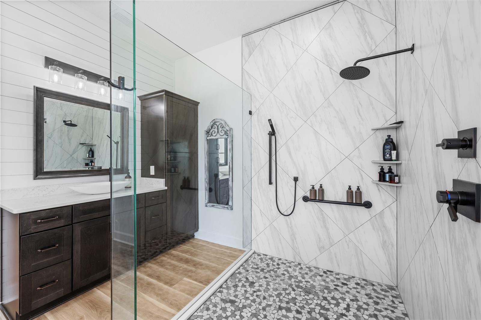 949 ALLEGRO LN — photo 85