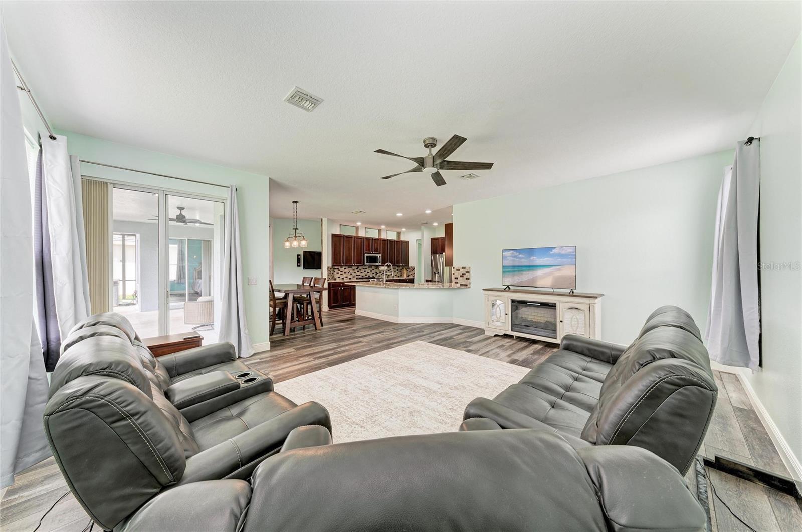 1656 PINYON PINE DR — photo 17